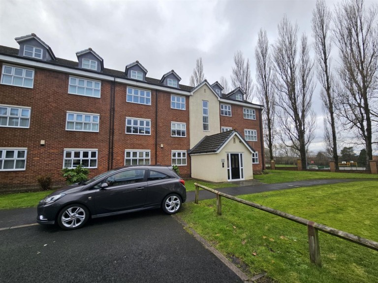 Hall Lane, Baguley, Manchester