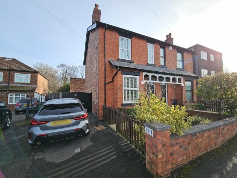 Wilmslow Road, Heald Green