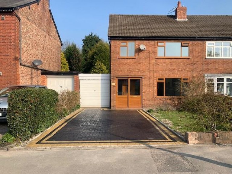 Finney Lane, Heald Green, Cheadle