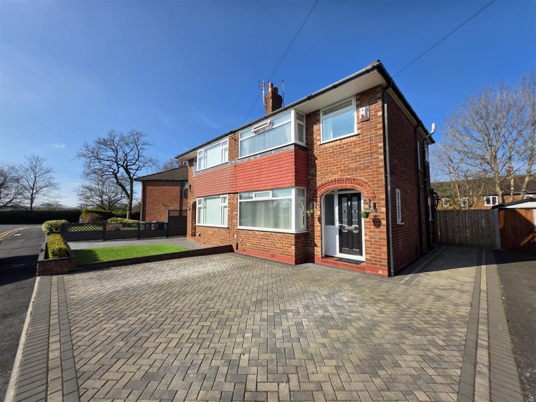 Kilburn Close, Heald Green