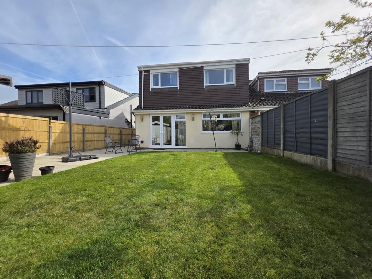 Ashdale Drive, Heald Green