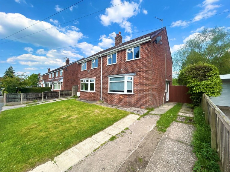 Wilton Avenue, Heald Green