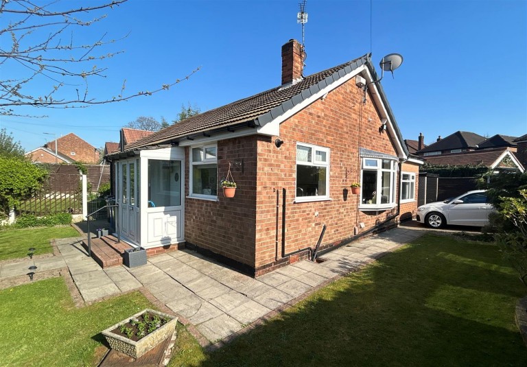 Freshfield, Heald Green