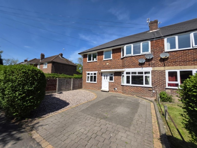 Woodstock Avenue, Cheadle Hulme
