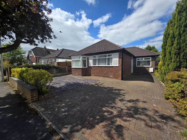 Greenway Road, Heald Green