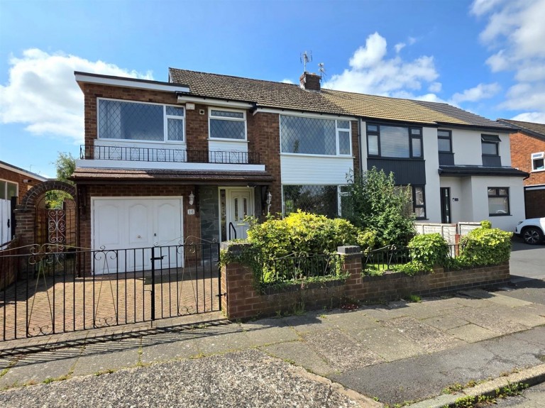 Bradwell Drive, Heald Green