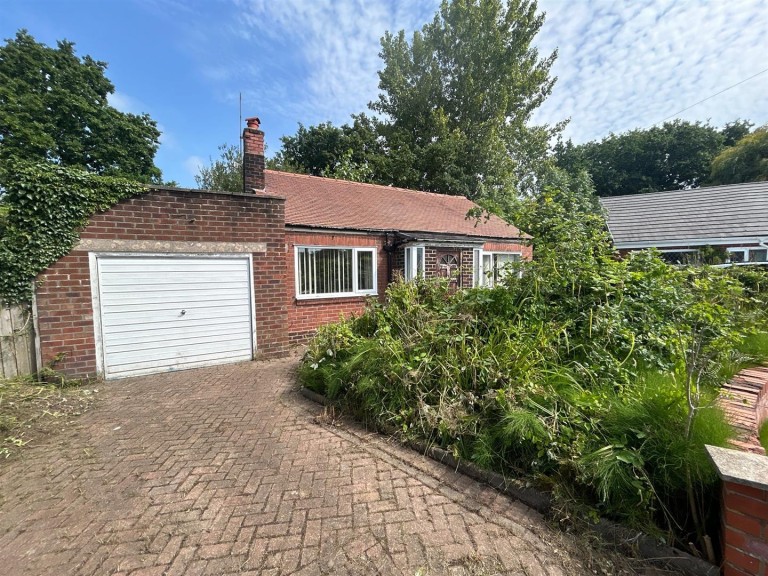 Shirley Avenue, Heald Green, Cheadle