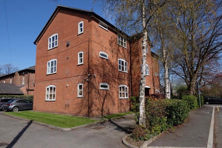Cedar Grove, Stockport