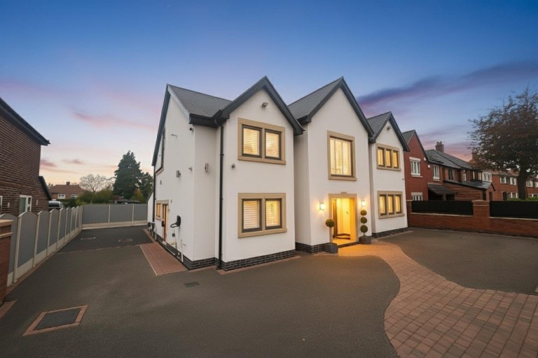 Bolshaw Road, Heald Green