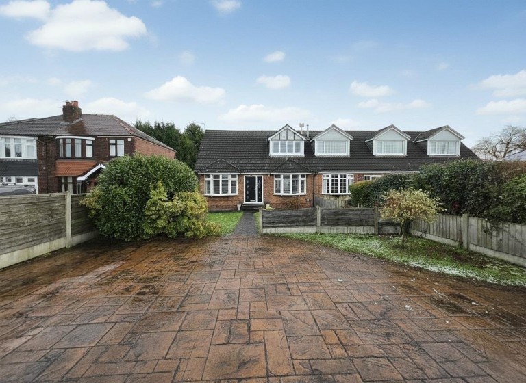 Wilmslow Road, Heald Green