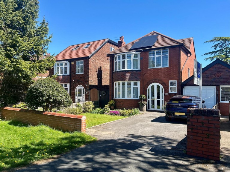 Outwood Road, Heald Green, Cheadle