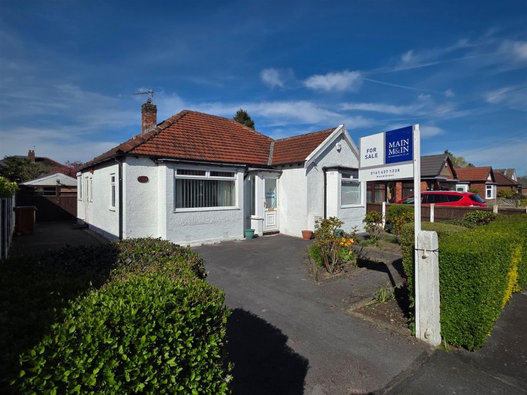 Heald Grove, Heald Green, Cheadle