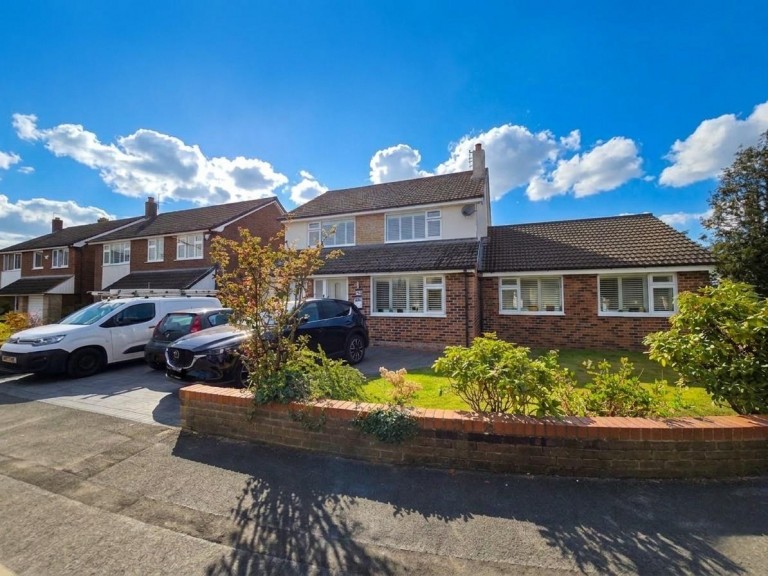 Vaudrey Drive, Cheadle Hulme