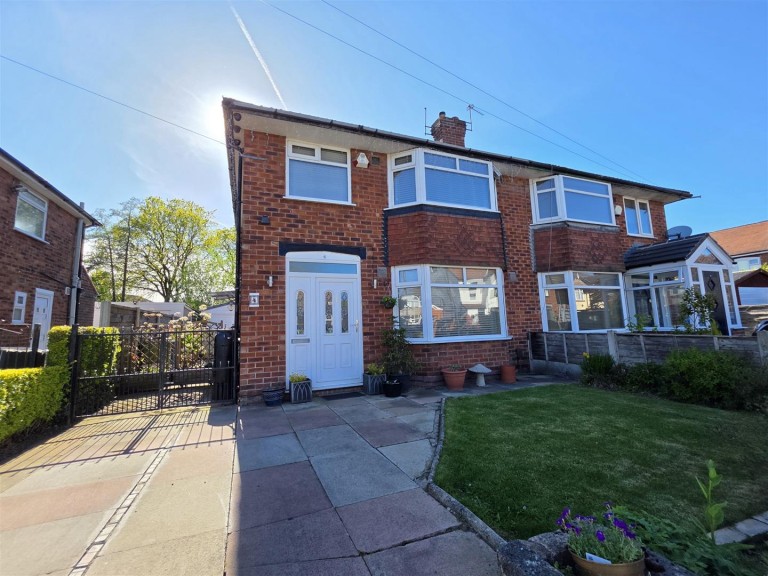 St. Anns Road South, Heald Green