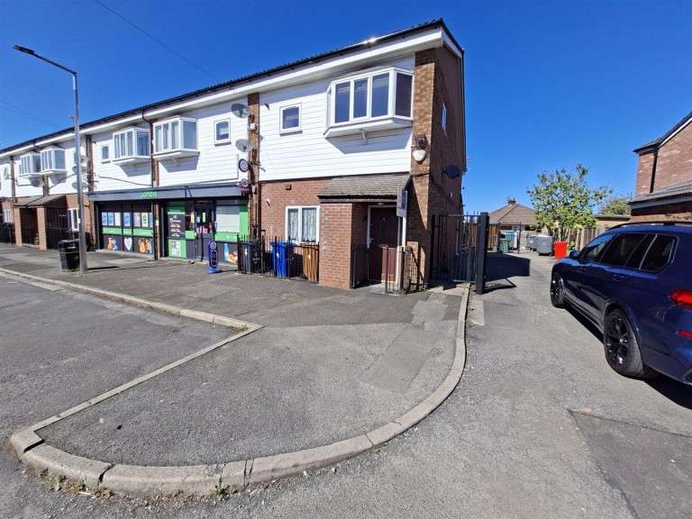 Haddon Road, Heald Green