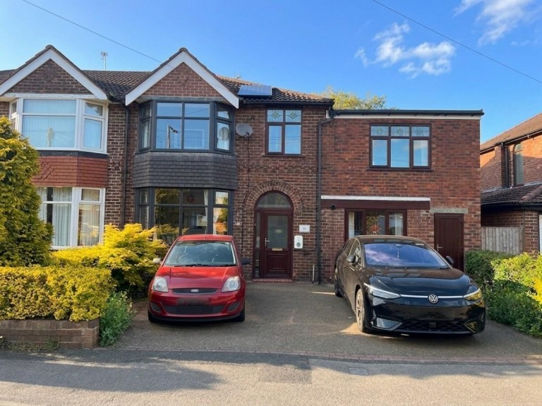 Merwood Avenue, Heald Green, Cheadle