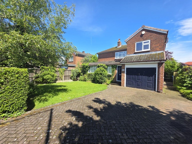 Outwood Road, Heald Green