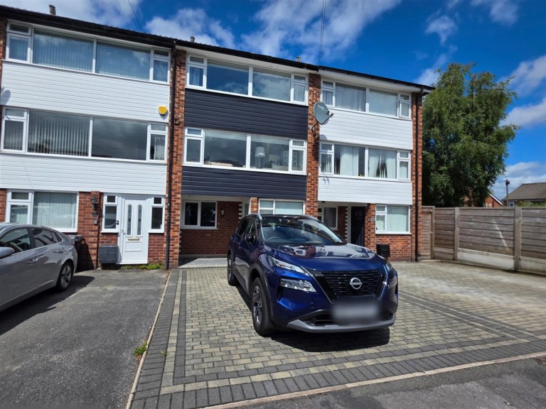 Crantock Drive, Heald Green